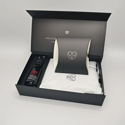 magnetic closure box